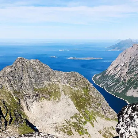 4 Person In Stonglandseidet-by Traum * Stonglandseidet