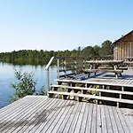 4 Person In Stonglandseidet-by Traum * Stonglandseidet