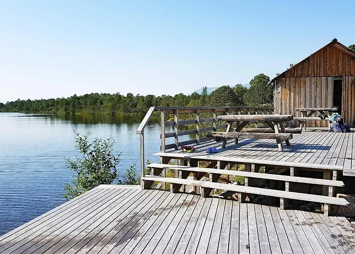 4 Person In Stonglandseidet-by Traum * Stonglandseidet